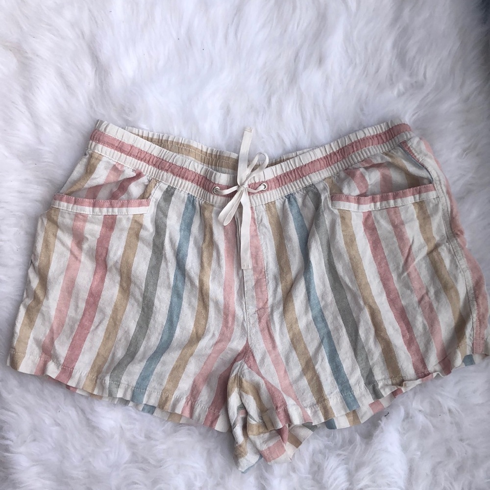 GAP Elastic Waist Striped Rainbow Shorts